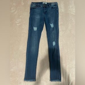 Almost Famous ripped skinny jeans | 9 juniors